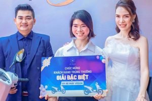 Khach hang noi ve le hoai 1