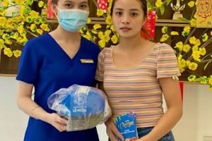 Khach hang noi ve le hoai 2