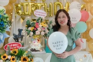 Khach hang noi ve le hoai 6